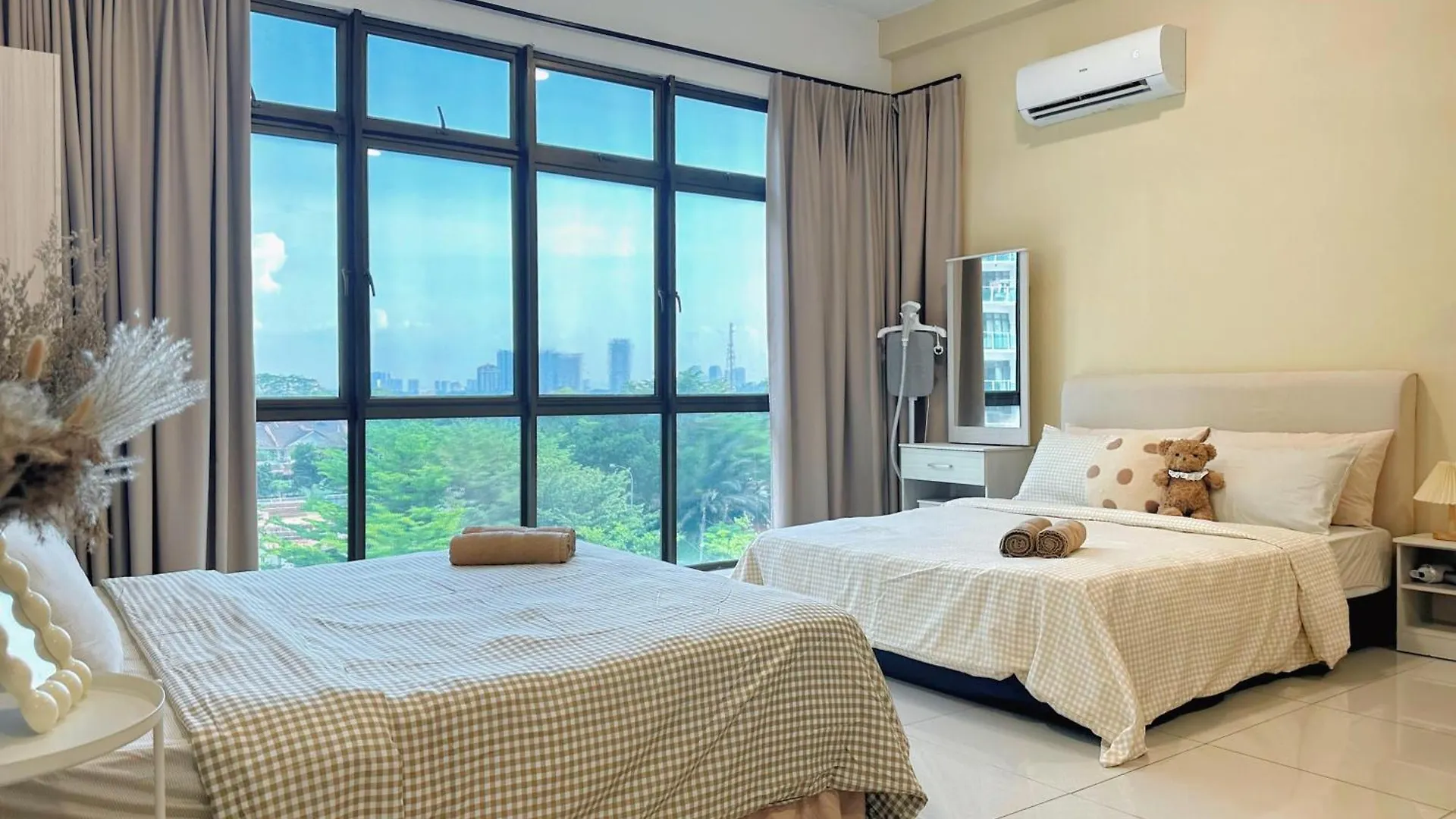 Mount Austin Palazio Studio W/Projectornetflixwifi Johor Bahru Malaysia
