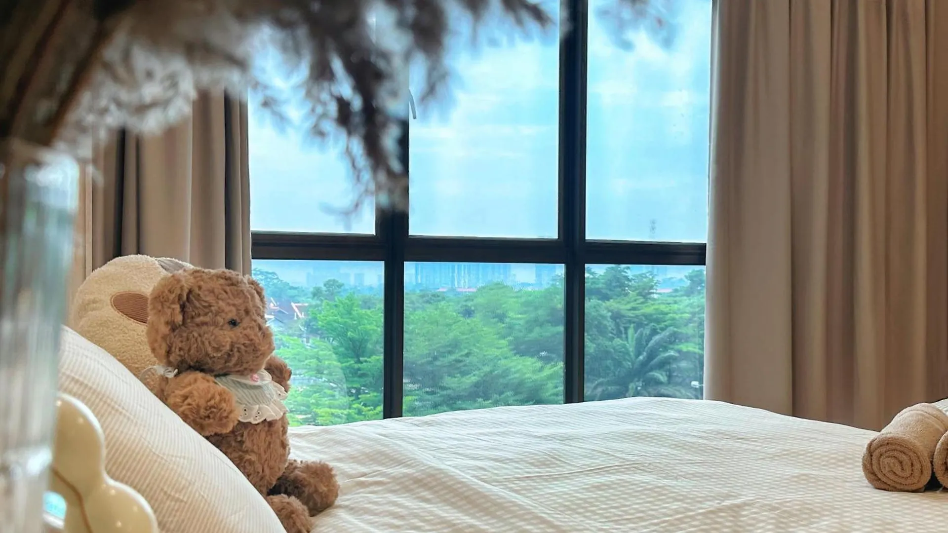 Mount Austin Palazio Studio W/Projectornetflixwifi Johor Bahru Apartment